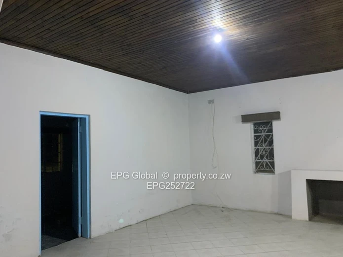 Solid Family house available for letting  
