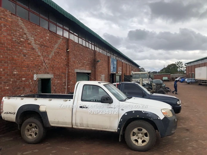 Warehouse To Let In Lochinvar