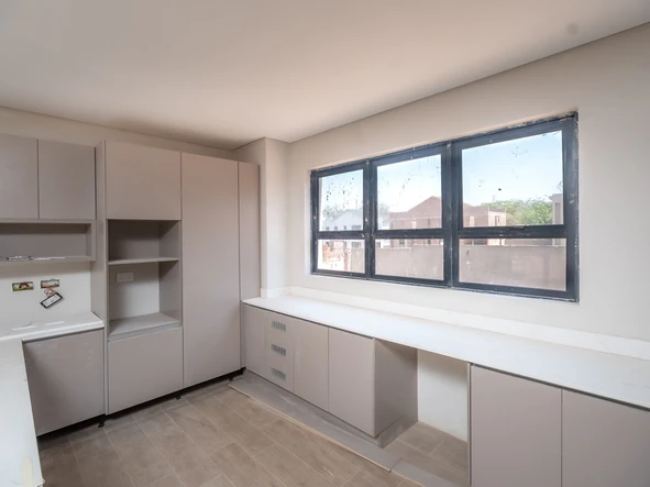 5 Bedroom Townhouse Complex