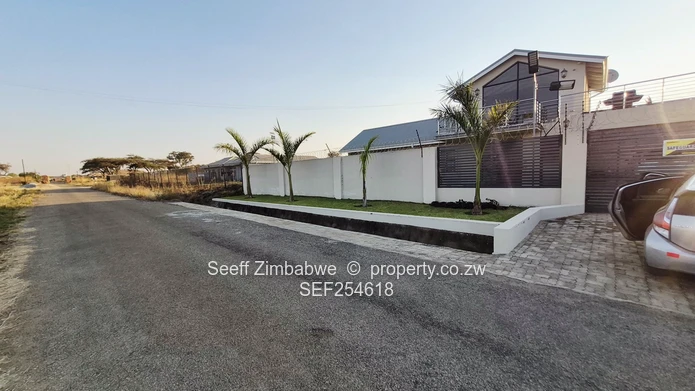Fairview Elegance | Spacious 4-Bedroom Home with a Fresh Mint Finish (Sole Mandate)