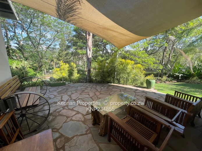 Attractive Home On A Quiet Close With Views, Pool & Tennis Court