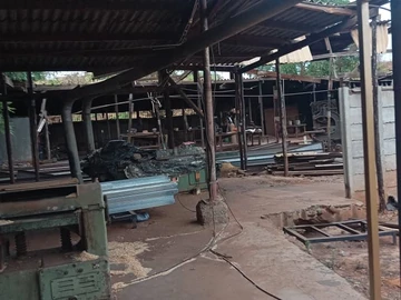 Warehouse & Factory