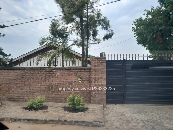 Offices available to let  in Braeside , Harare