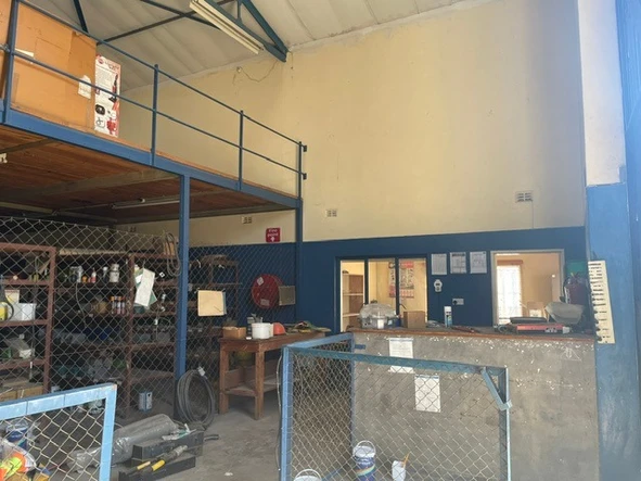 Warehouse & Factory