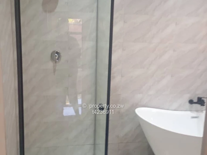 Strathaven Townhouse to rent 