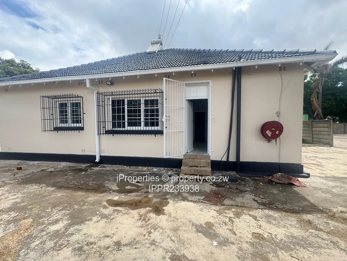 Commercial property for rent in Eastlea 