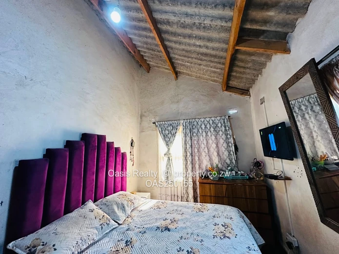 FOR SALE | 5-Bedroom Family Home | Southlea Park, Harare | USD 36,000 (Sole Mandate)