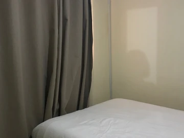 2 Bedroom Flat & Apartment