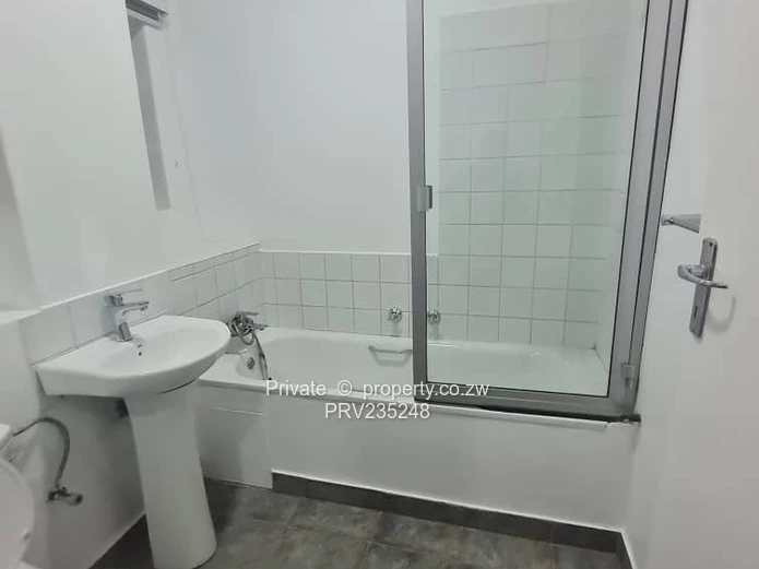 Fully Furnished 2 Bedroomed Garden Flat (Sole Mandate)