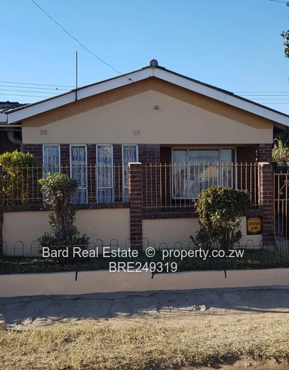  House To Let – Zengeza 3, Chitungwiza
