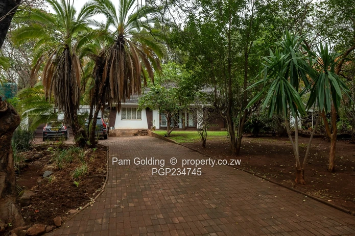 Solid Home -Zoned For Mixed Use!!!!! (Sole Mandate)