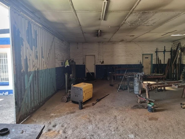 Shop & Retail Property