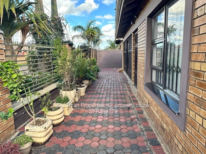 Madokero House For Sale