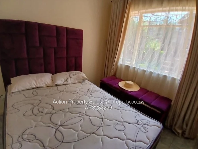 Family Home In Greystone Park! 