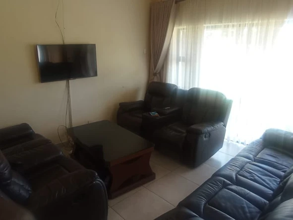 8 Bedroom House