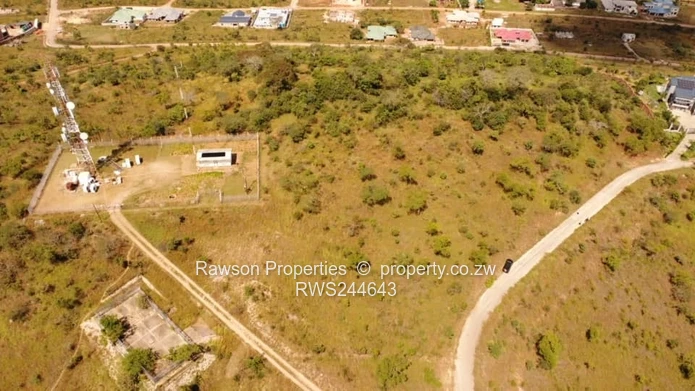 Clipsham 16,000 m² Hilltop Commercial/Residential Site