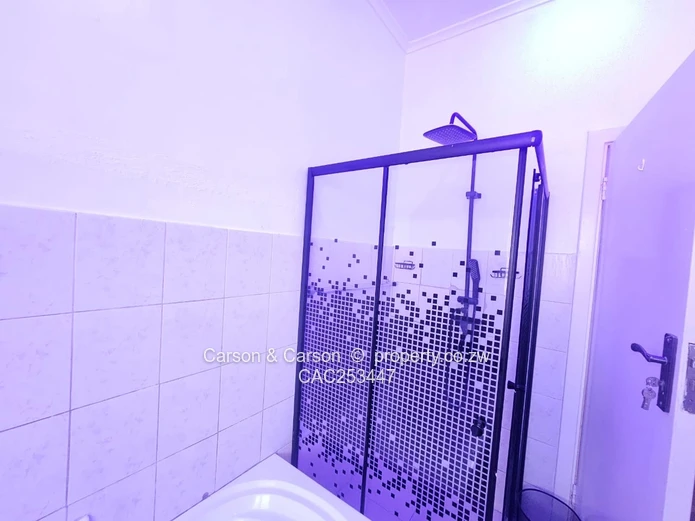 Stylish Fully Furnished 2-Bed Avondale Flat (Sole Mandate)