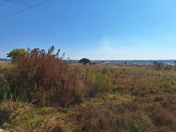 Commercial & Industrial Land