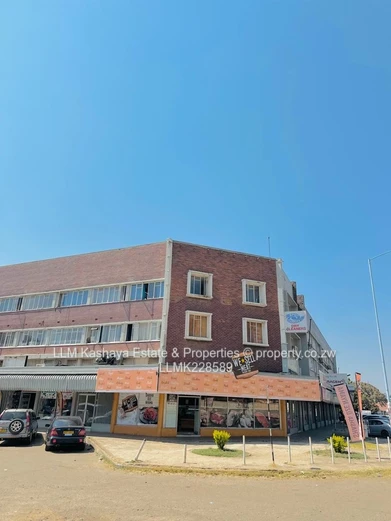 OFFICES TO LET at Avondale Shopping Center