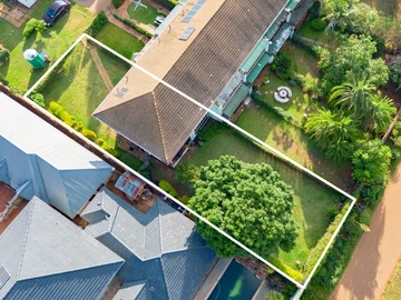 3 Bedroom Flat & Apartment