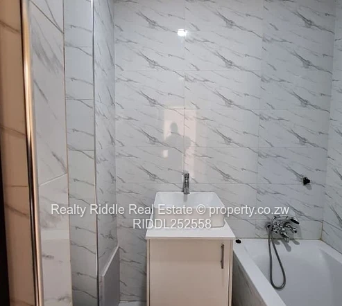 Avenues 2-Bed Flat with Private Terrace & Carport