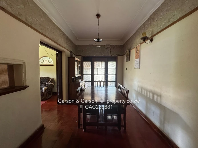 Elegant Family Residence in Greendale 