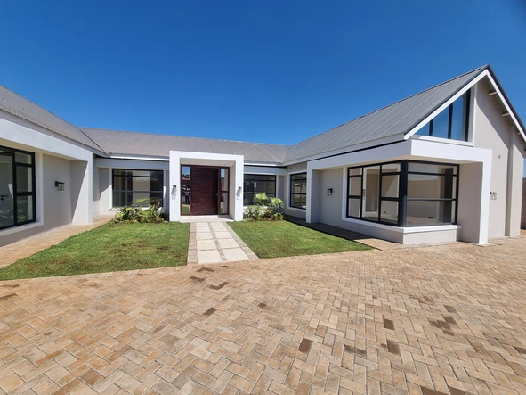 5 Bedroom House