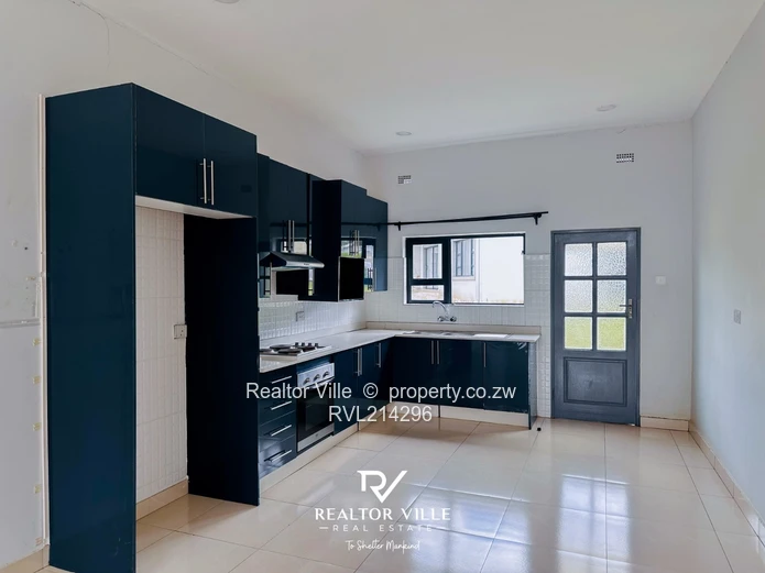 Serene 3-Bed Town-House for rent in Mandara