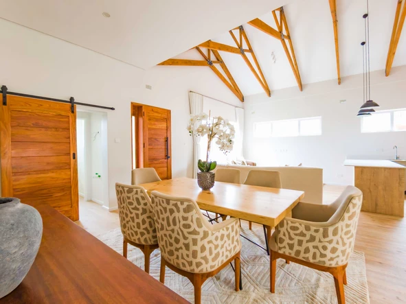 6 Unit Townhouse Complex