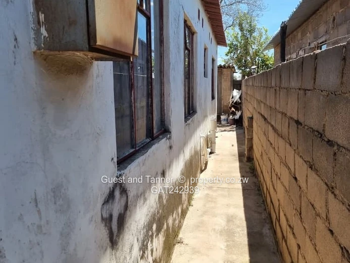 3 BR House in Cowdray Park, Bulawayo