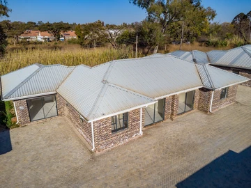 3 Bedroom Garden Flat