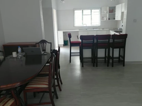 3 Bedroom Flat & Apartment