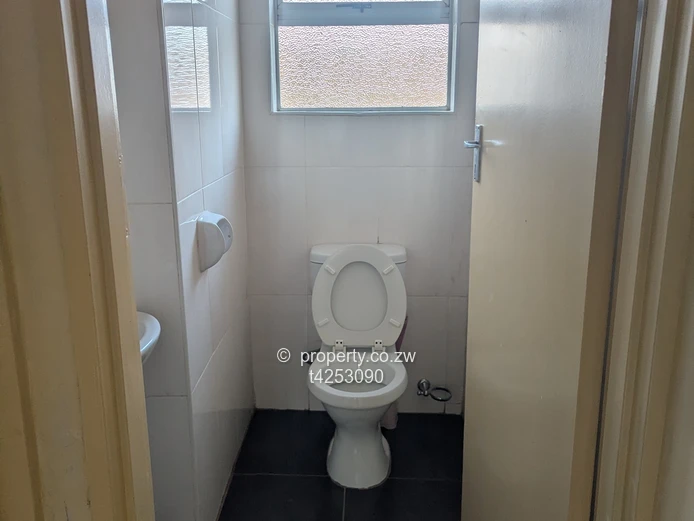 Madokero Estate 2 bedroom garden flat to rent  (Sole Mandate)