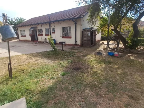 Braeside Home For Sale!