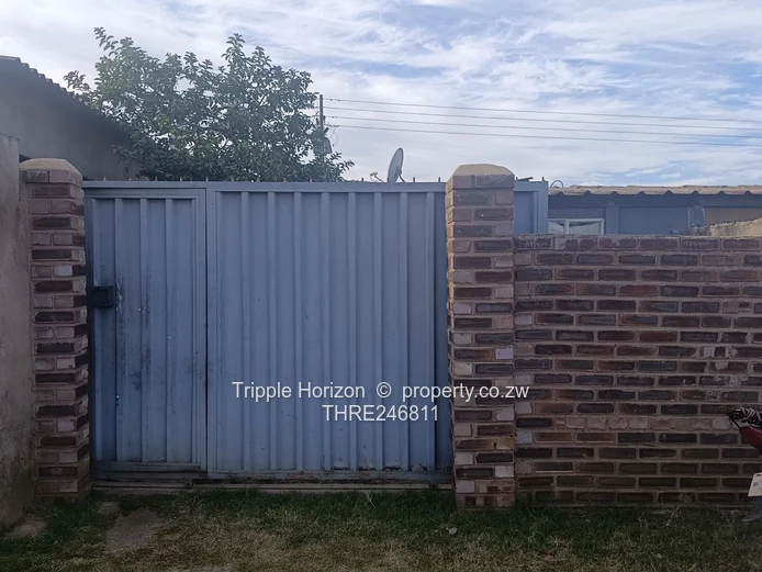 Dzivarasekwa 3-Bed Home with Borehole & Gated Yard