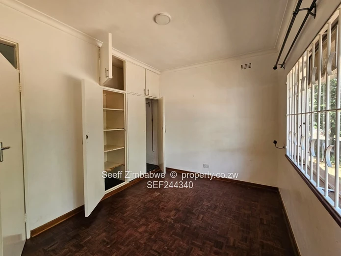 House for rent in the Heart of Glen Lorne