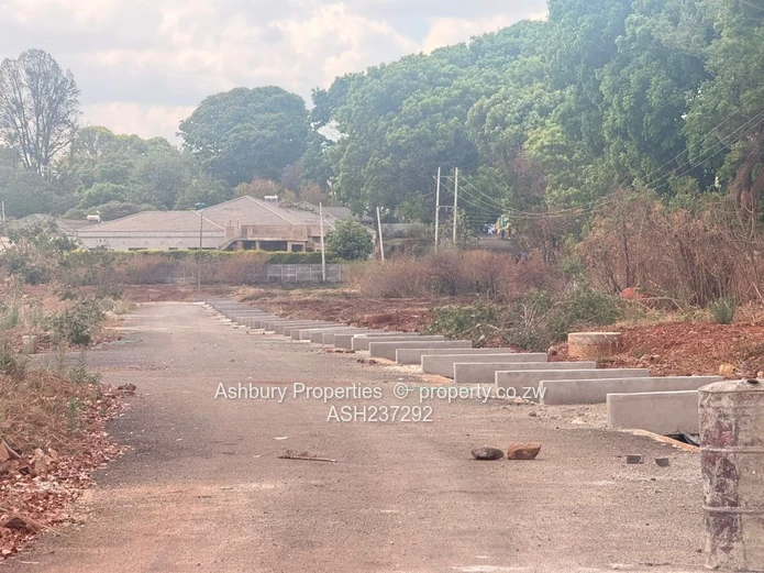 Neat Gated Communities Glen Forest 