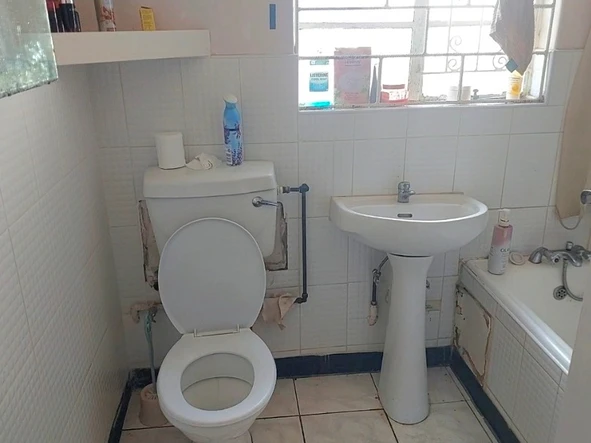 2 Bedroom Flat & Apartment