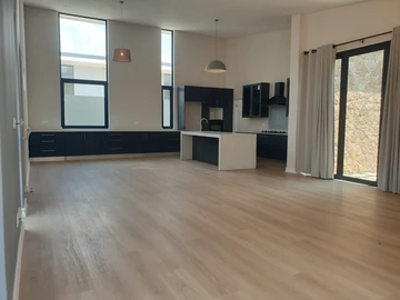 2 Unit Townhouse Complex