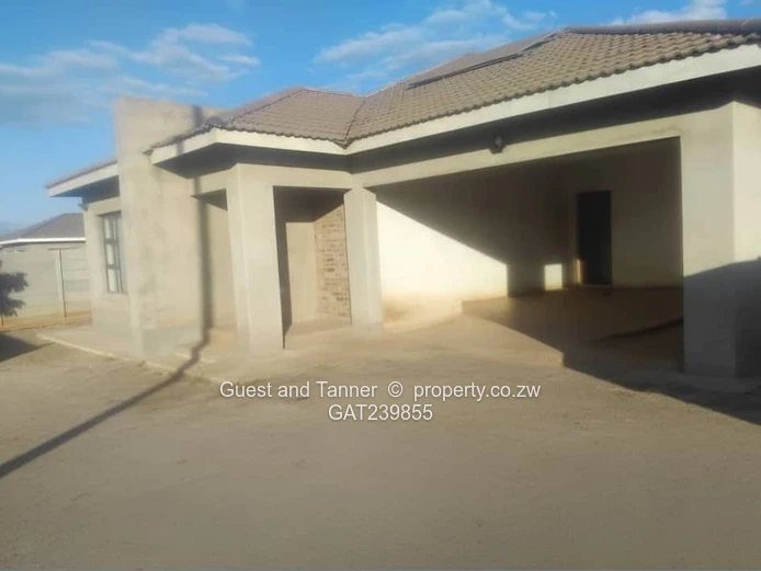 Newly built 4-bedroom house for sale in Haydon Park, Westgate — close to New Parliament