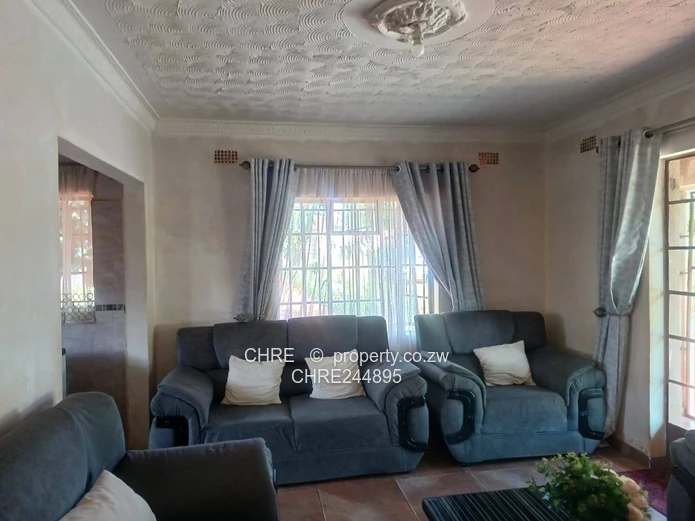 Crowhill House To Let