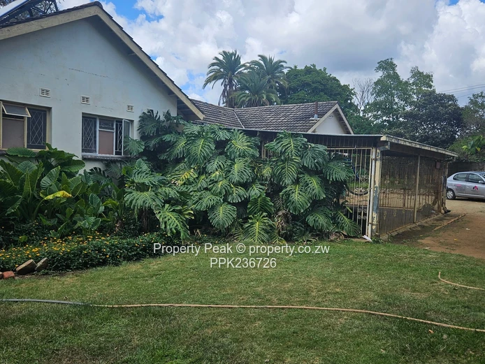 House In Mandara For Sale