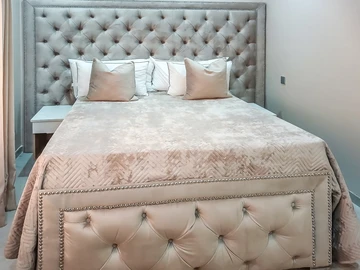 3 Bedroom Flat & Apartment