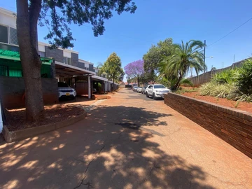 2 Bedroom Garden Flat