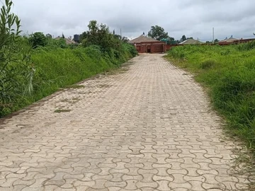 Stands & Residential Land