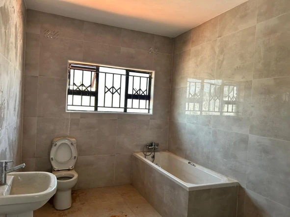 2 Bedroom Garden Flat