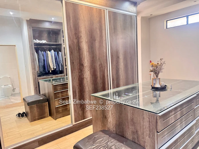 Modern and Sophisticated Living with a Title Deed