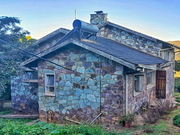 2 Bedroom House