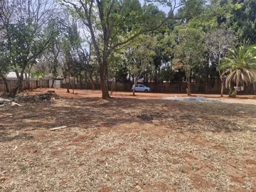 Commercial & Industrial Land