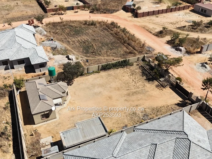 Ruwa, Elizabeth Park Cottage for Sale